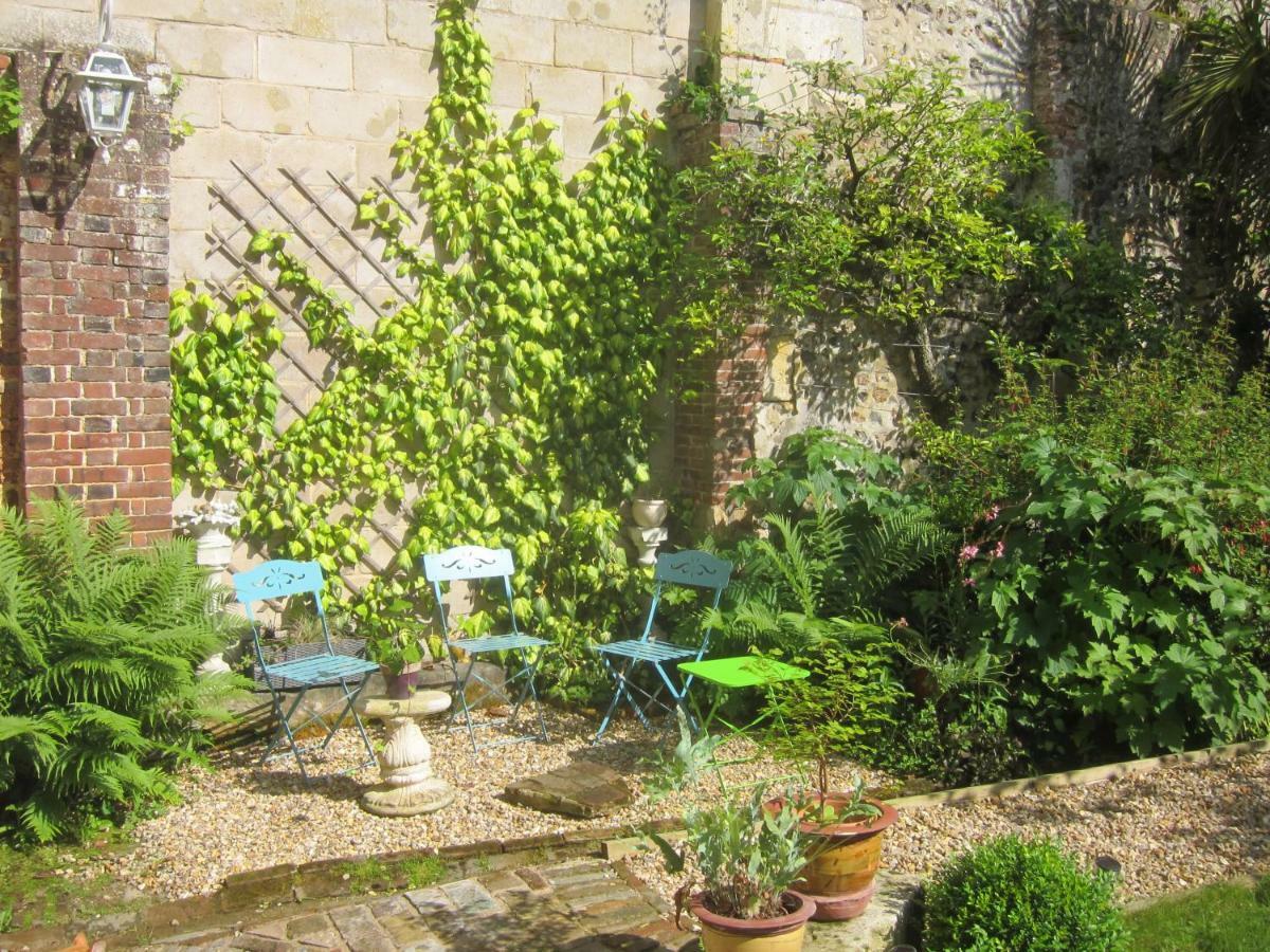 Beaumont-le-Roger Le Murmure De La Falaise B&B 외부 사진