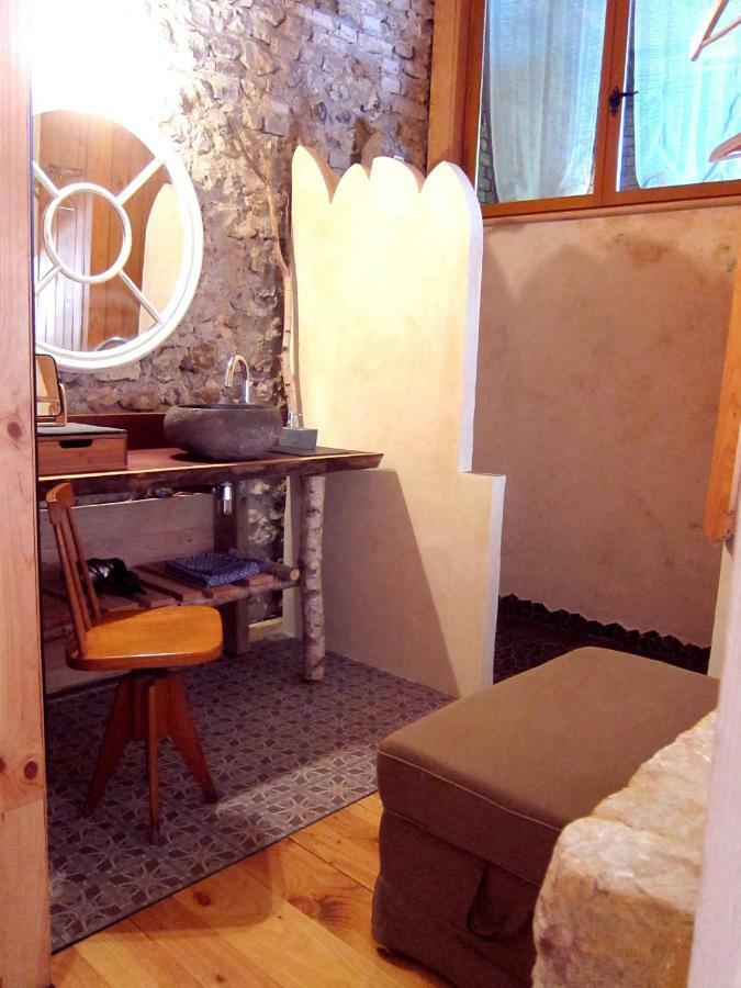 Beaumont-le-Roger Le Murmure De La Falaise B&B 외부 사진